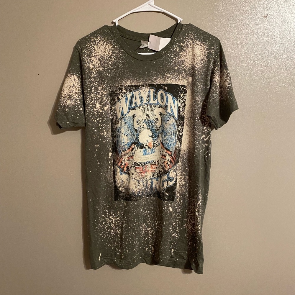 NWT Country T Shirt